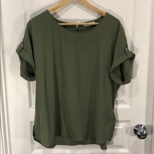 Short sleeved, green, Erin Blair blouse.